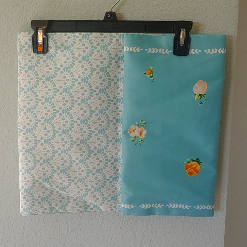 Table runner